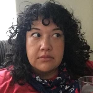 Meet your Posher, Carolina